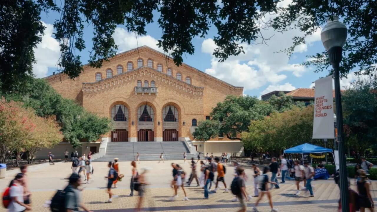 UT Austin Shifts Gender Studies Out of Core Curriculum in Major Academic Restructuring